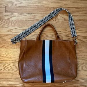 Social Threads x Motherchic tote bag